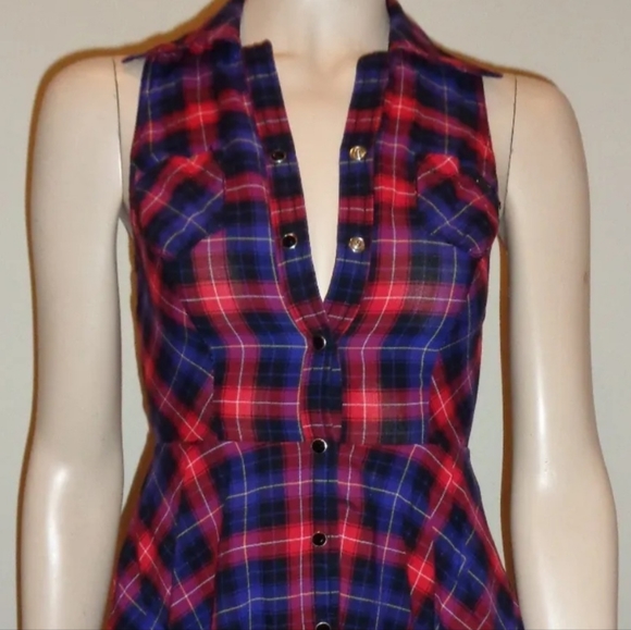 Guess plaid purple & red snap front sleeveless mini dress size 1 - Picture 6 of 8